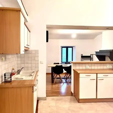 Centre-ville Apartment *